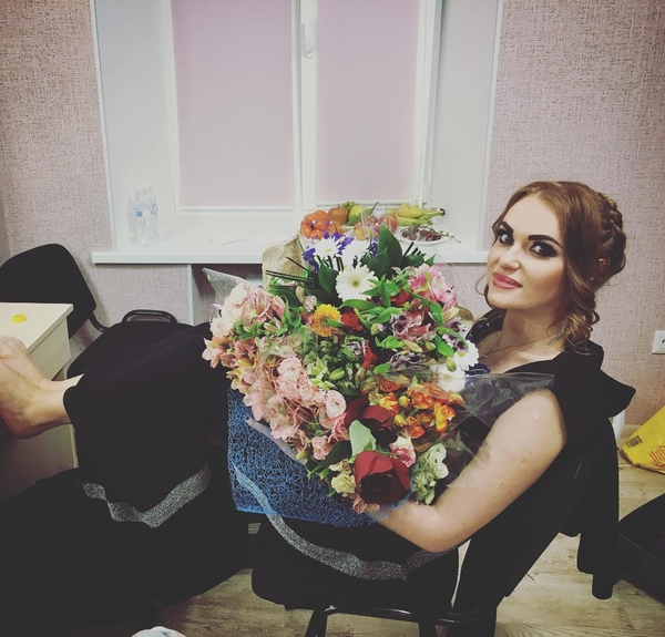 Слава из НЕАНГЕЛОВ рассказала, кто стали крестными ее дочки