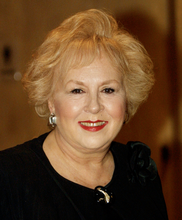 Умерла Дорис Робертс – звезда сериала Все любят Рэймонда