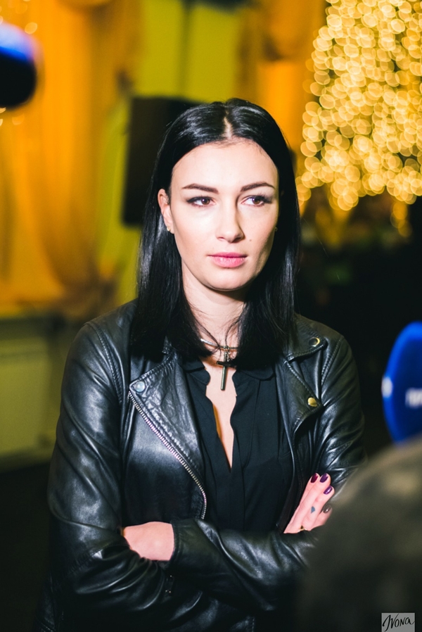 Анастасия Приходько обратилась к Петру Порошенко