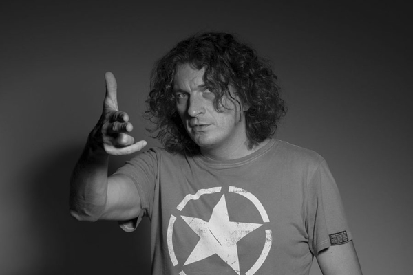 Родители Кузьмы впервые прокомментировали кавер Алисы Вокс