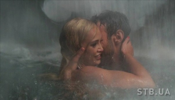 Холостяк 6 сезон онлайн: в восьмом выпуске обнаженные Иракли и Снежана ныряли под водой
