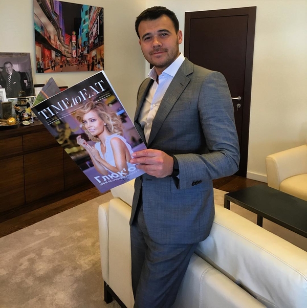 Из ресторана певца Эмина выгнали инвалида