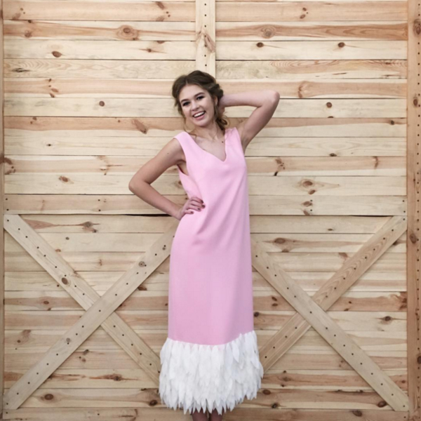 Дочь Веры Брежневой поможет выбрать платье на выпускной