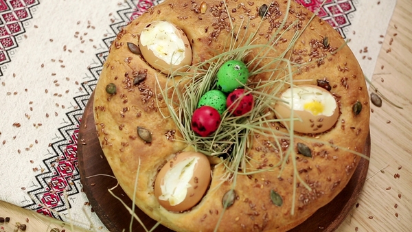 Как приготовить пасхальный каравай
