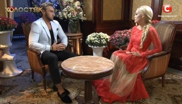 Холостяк 6 сезон онлайн: в девятом выпуске девушки взяли инициативу в свои руки