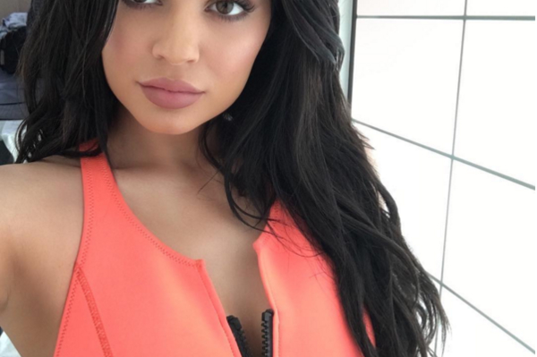 instagram.com/kyliejenner