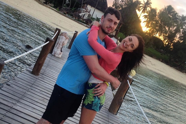 instagram.com/vikanablack