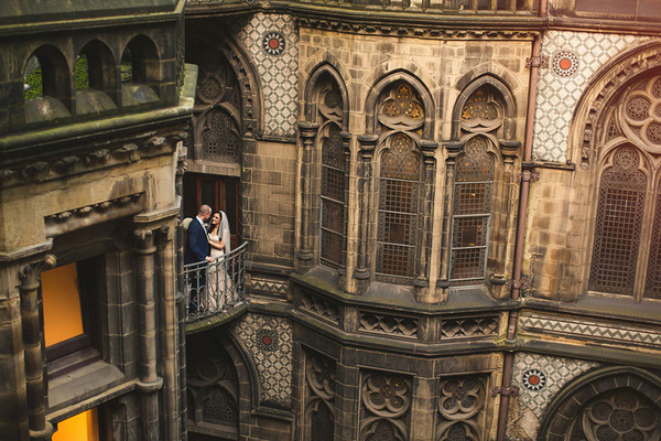 Любовь и магия: поклонники Гарри Поттера устроили волшебную свадьбу