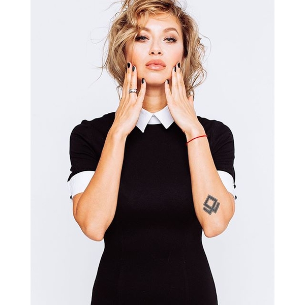 Полина Логунова стала соведущей трансляции Евро 2016