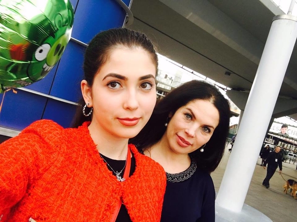 Влада Литовченко показала повзрослевших дочерей