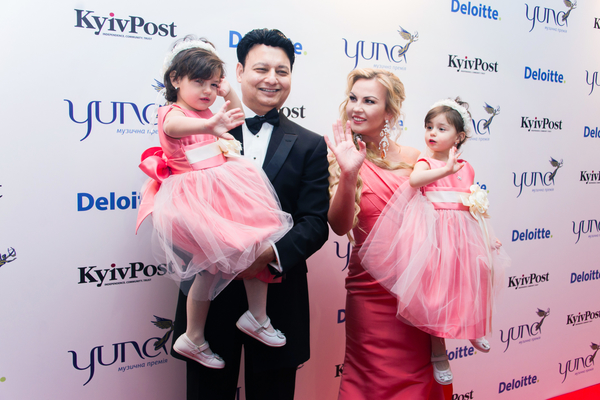 День рождения Камалии: семейные фото именинницы