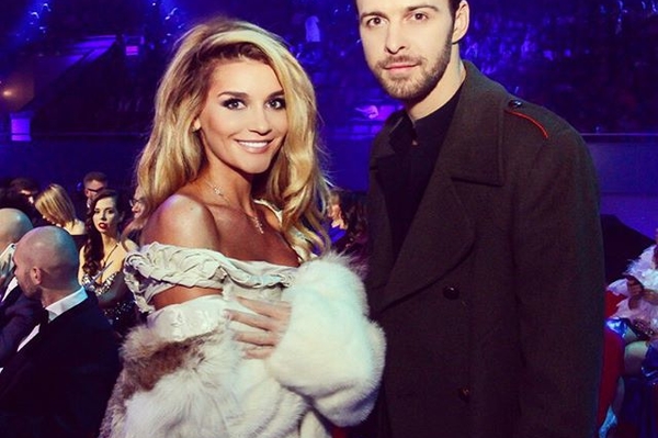 instagram.com/misharomanova