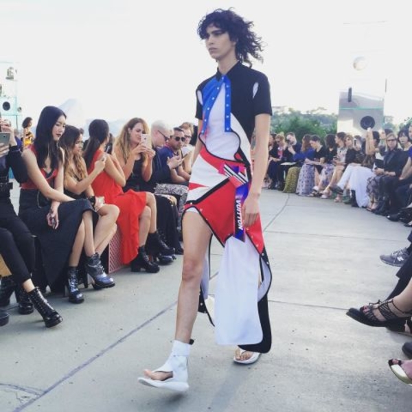 Спортивный шик и футуризм: все, что нужно знать о показе Louis Vuitton