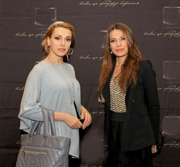 Ольга Сумская трогательно поздравила дочь Антонину с днем рождения