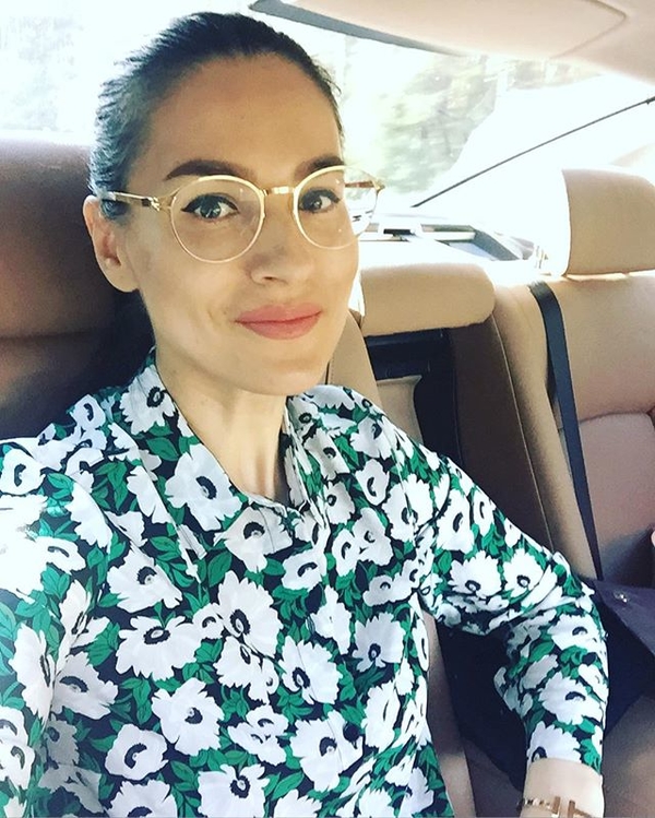 Маша Ефросинина показала милое видео с семейного отдыха