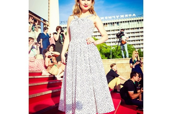 instagram.com/anna_tsukanova_kott