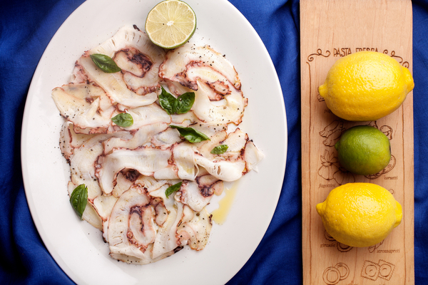 Как приготовить кальмары с чесноком