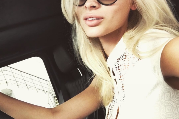 instagram.com/missalena.92