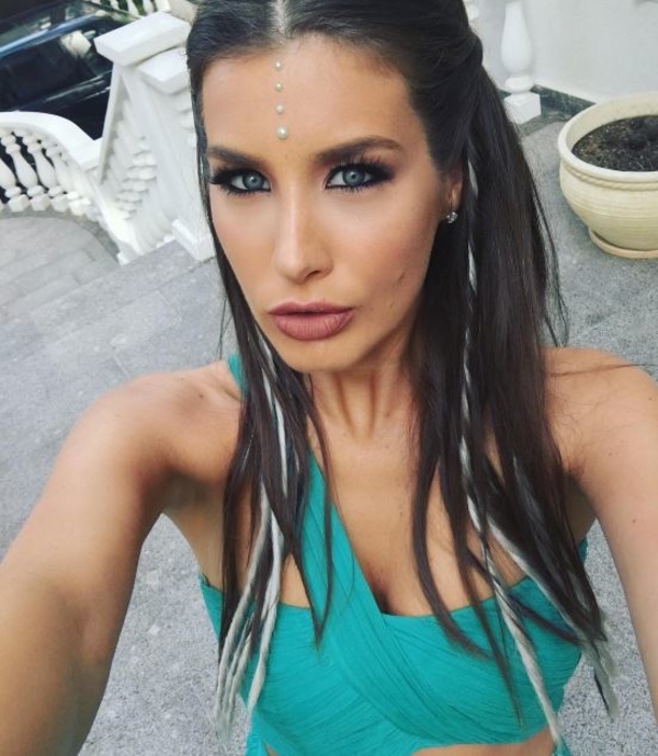 Кети Топурия отметила первый день рождения дочери Оливии