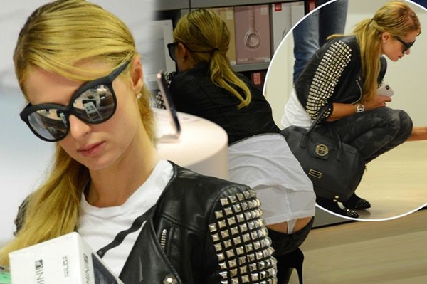 Звездный конфуз: Пэрис Хилтон "засветила" свое нижнее белье