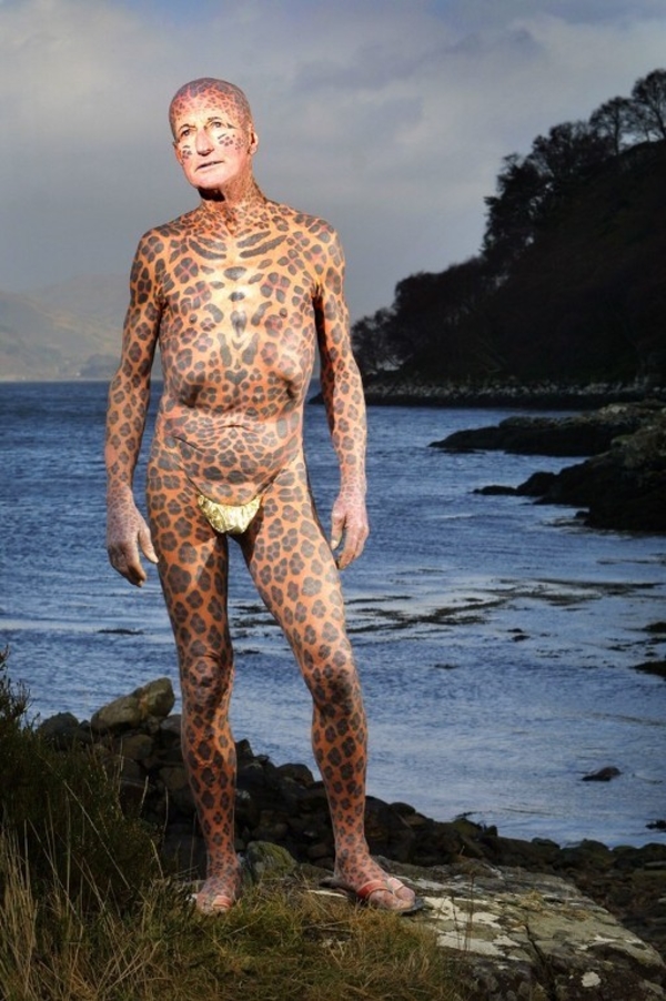 Скончался самый татуированный пожилой человек в мире