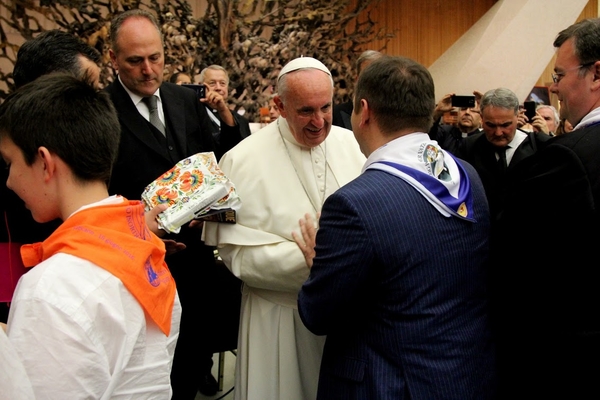 Артисты украинского цирка выступили перед Папой Римским