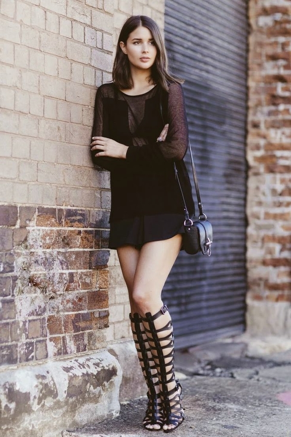 Высокие сандалии-гладиаторы: как носить летом 2016?