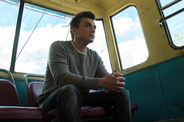 Российский певец Влад Топалов представил клип, снятый в Крыму