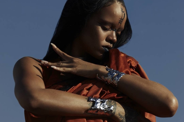 instagram.com/badgalriri