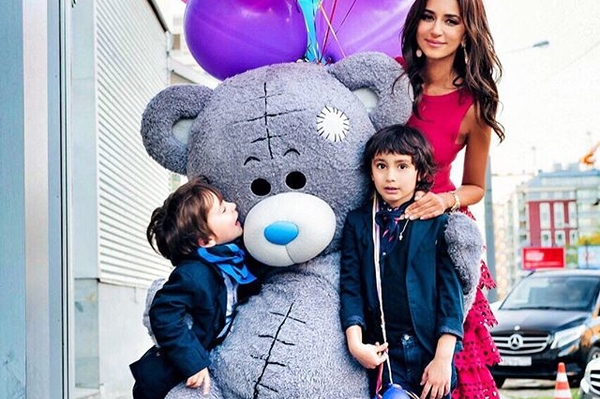 instagram.com/zara_music