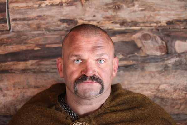 Вирастюк посмеялся над именным отельным номером Иво Бобула