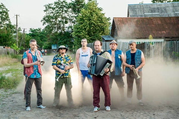 Бадоев снял для группы ТИК народный фантастически-эротический клип