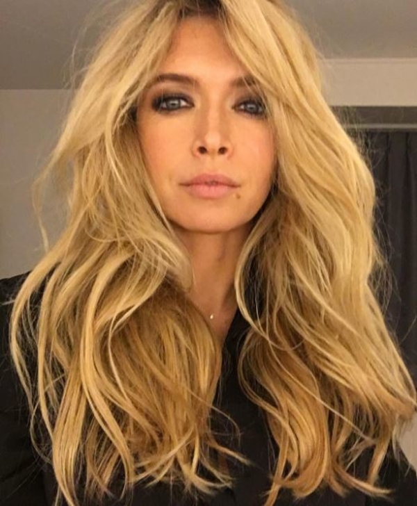 Вера Брежнева прогадала с нарядом для выступления