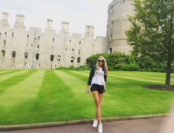 Оля Полякова подарила мужу "закат" за $15 тысяч