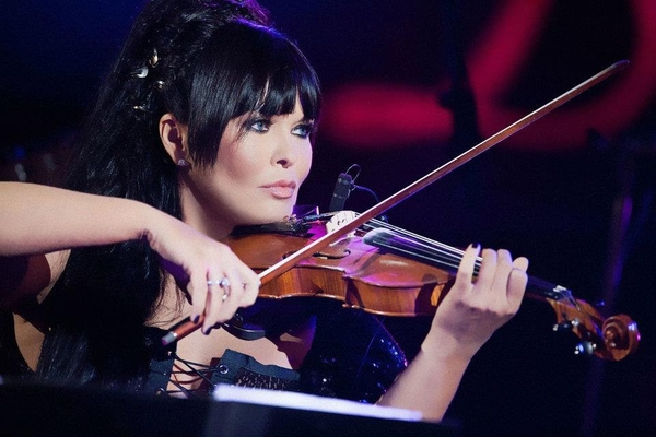 Ассия Ахат призналась, что вышла замуж в спортивном костюме