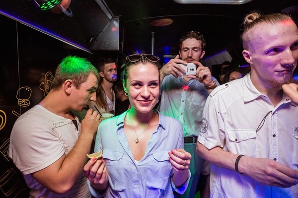 facebook.com/JoseCuervo.Ua