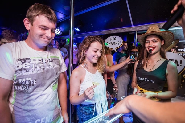 facebook.com/JoseCuervo.Ua