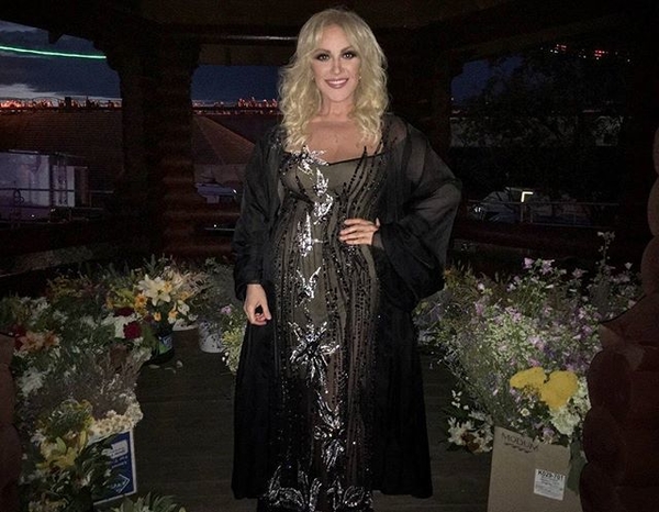 Таисия Повалий показала свою маму