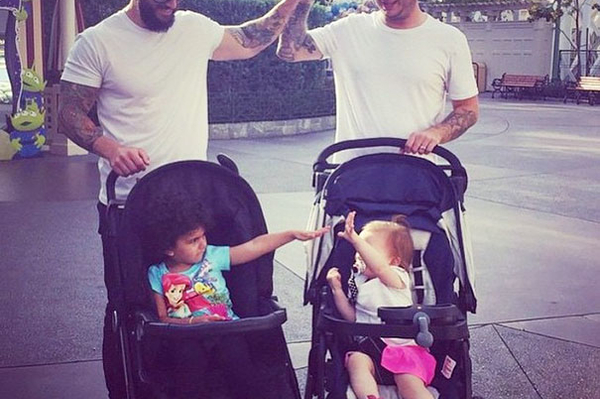 instagram.com/dilfs_of_disneyland/