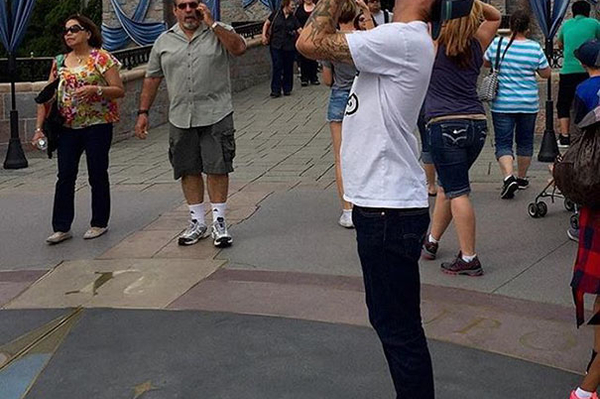 instagram.com/dilfs_of_disneyland/