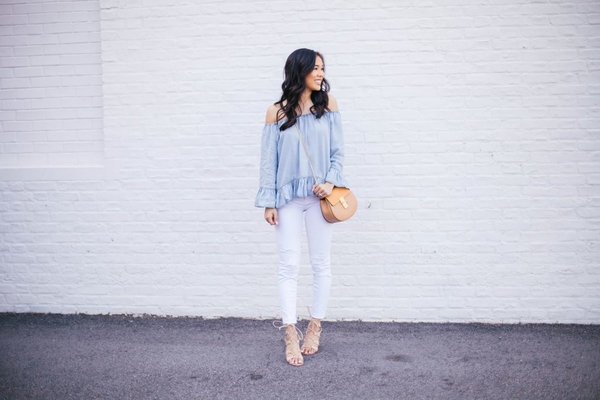 10 летних образов с джинсами