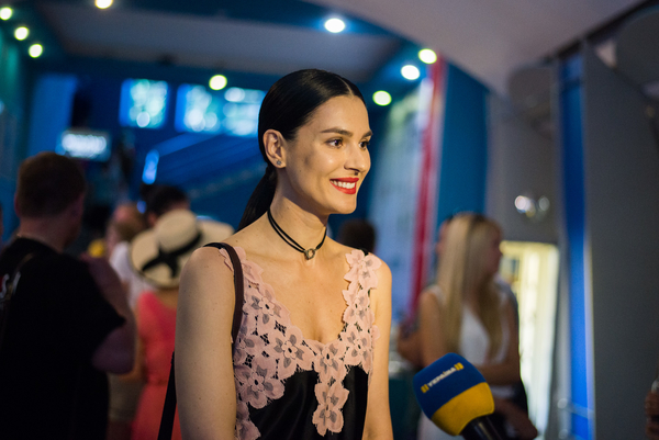 ОМКФ 2016: Маша Ефросинина представила сериал Тройная защита