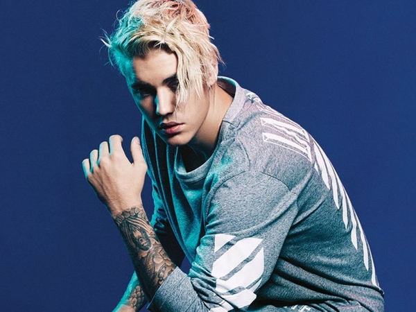 Bieber style: певец выпустил линейку одежды в поддержку своего тура
