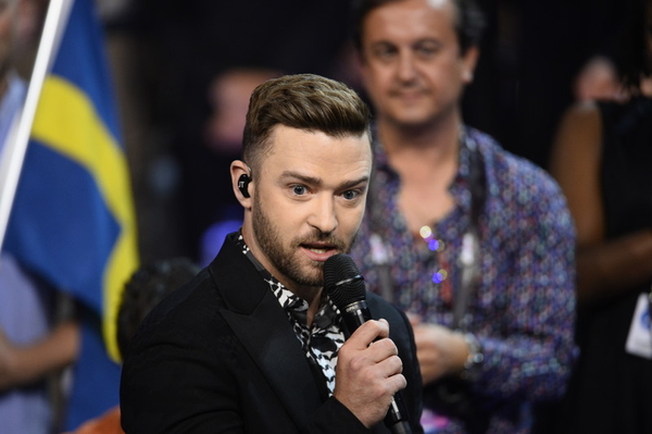 Джастина Тимберлейка ударил по лицу пьяный фанат