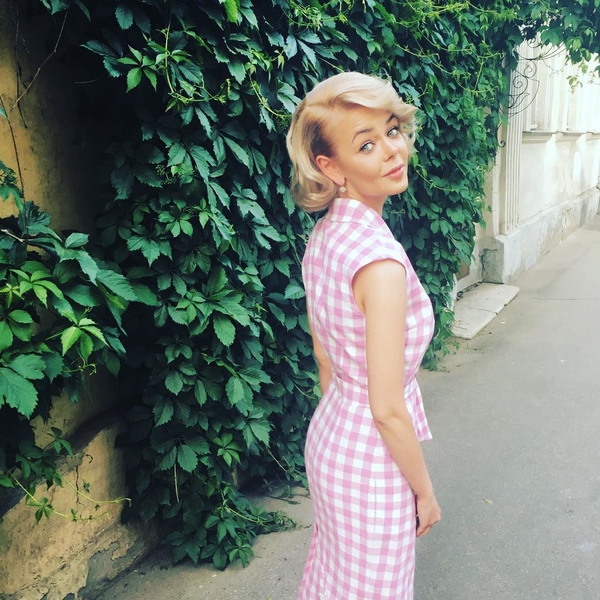 Алина Гросу рассказала смысл клипа на песню Собака