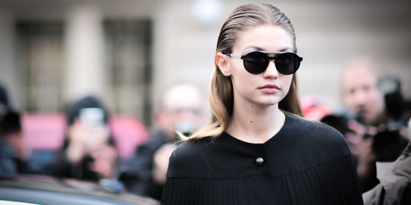 10 солнцезащитных очков для девушек с круглым лицом