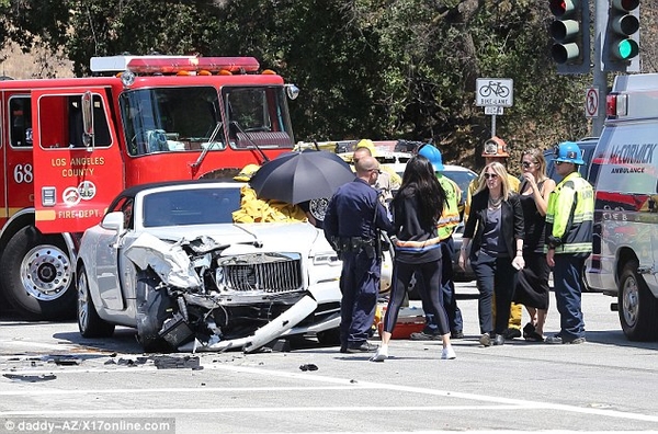 Мама Ким Кардашян пострадала в ДТП