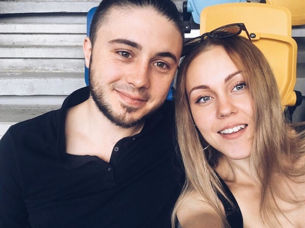 Певица Alyosha поделилась трогательным фото с сыном