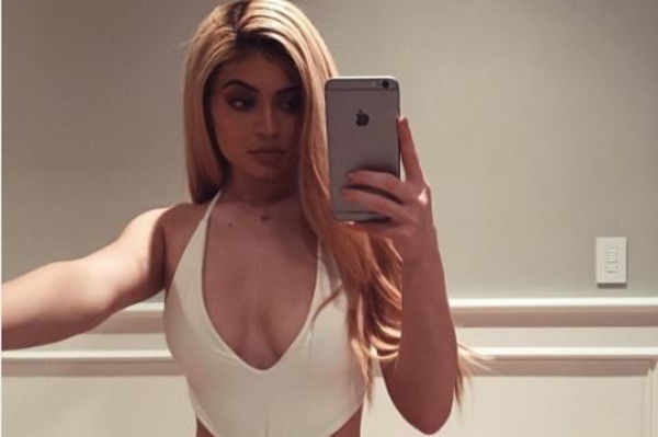 instagram.com/kyliejenner
