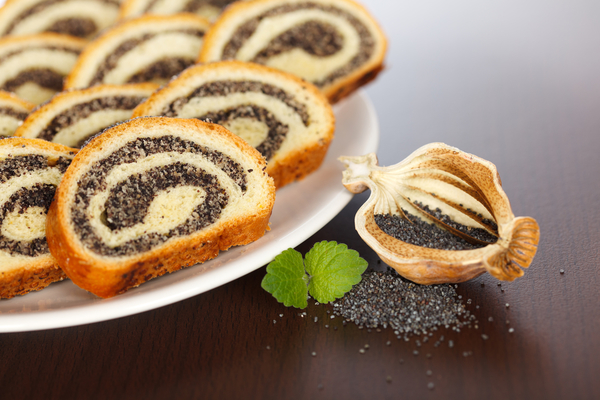 Как приготовить маковый рулет из творожного теста